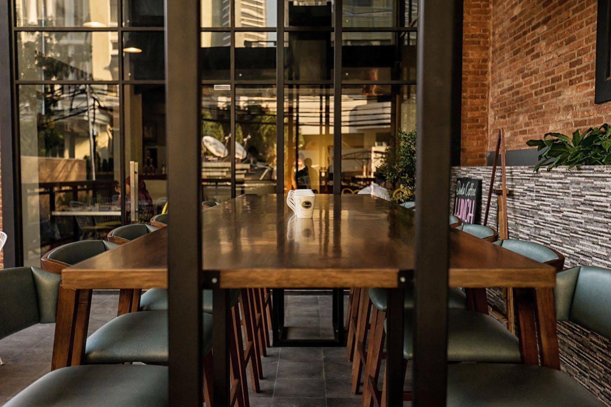 Liberty Hotel Thamrin Jakarta Ngoại thất bức ảnh