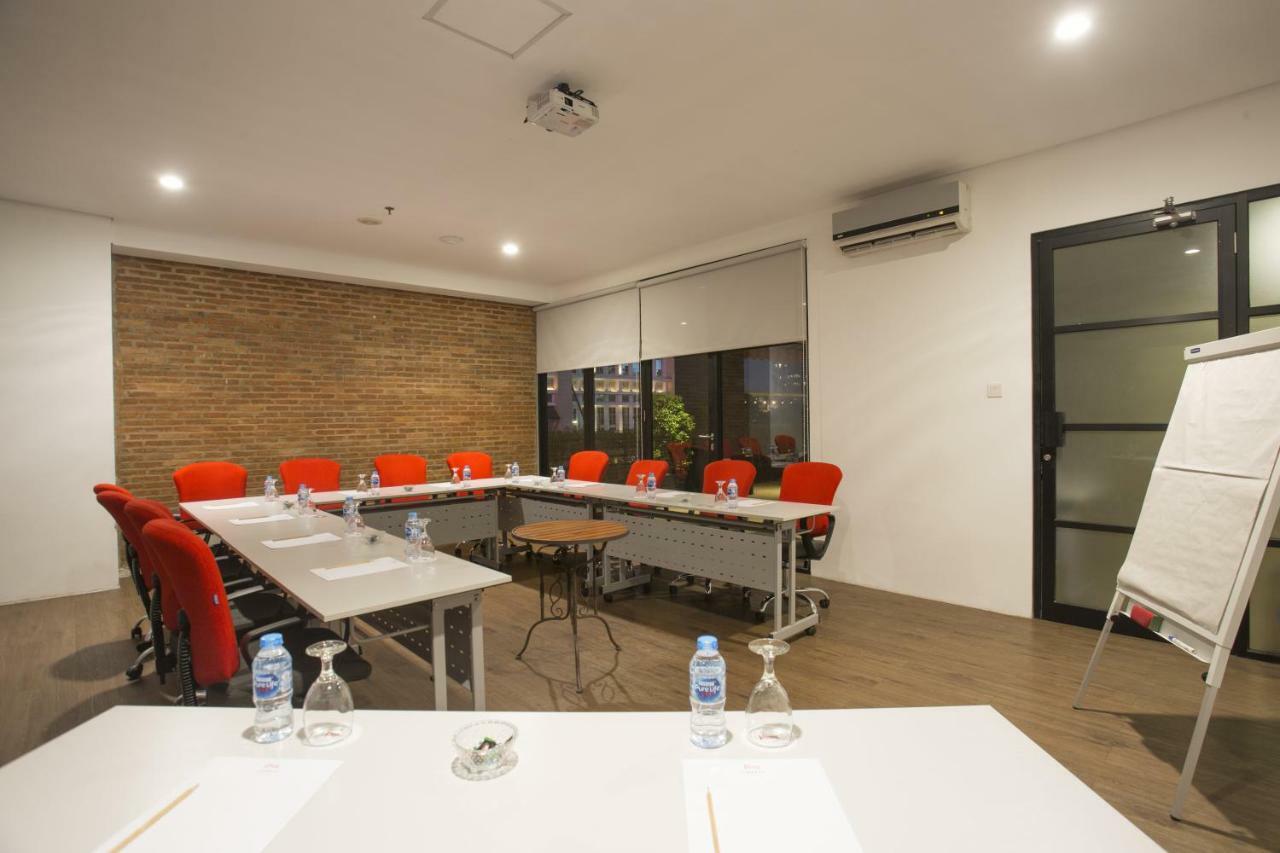 Liberty Hotel Thamrin Jakarta Ngoại thất bức ảnh